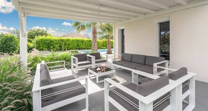 Villa in Occitanie With Private Pool