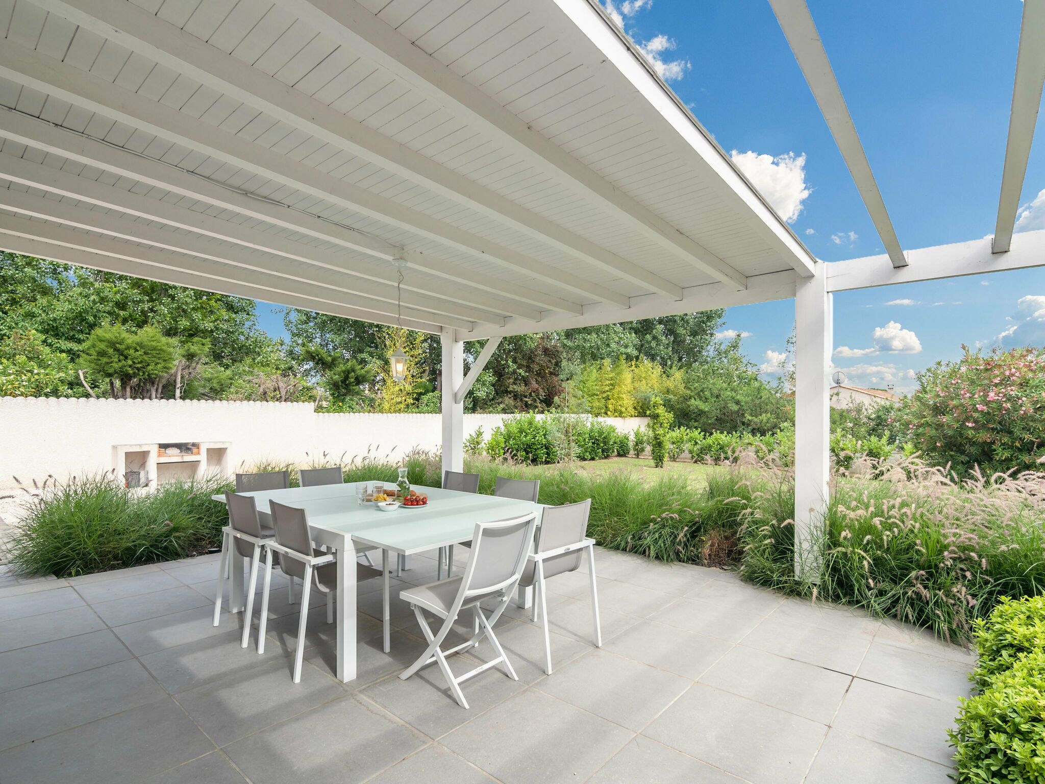 Biệt thự | Ban công