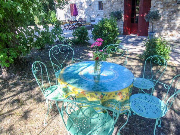 Balcony - Gorgeous Villa in Saint Cassien With Pool, Panoramic Views (Saint-Cassien)