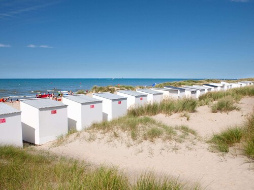 Charming Villa With Indoor Swimming Pool, Near the Beach and Town Centre