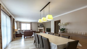 Unclassified image, 4 of 33, button - Luxurious Villa in De Panne With Garden (De Panne)