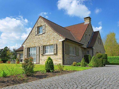 Luxurious Villa in De Panne With Garden