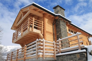 Exterior - Chalet in La Tzoumaz Near Ski Lift (Riddes)
