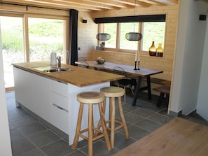 Private kitchen - Chalet in La Tzoumaz Near Ski Lift (Riddes)