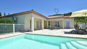 Exterior - Luxurious Villa in Oupia With Private Swimming Pool (Oupia)