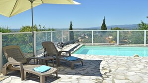 Outdoor pool - Luxurious Villa in Oupia With Private Swimming Pool (Oupia)