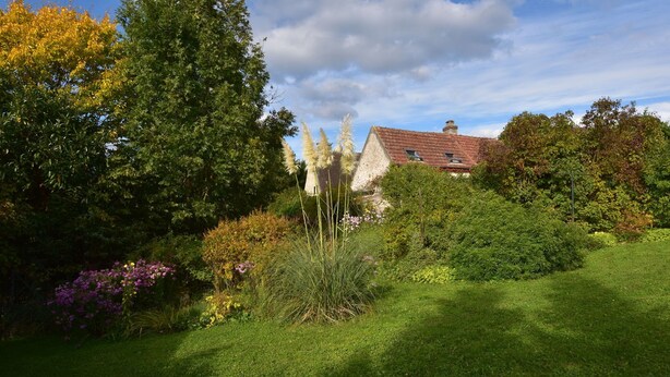 Unclassified image, 1 of 16, button - Charming Gite in France for a Private Getaway (Mezy-Moulins)