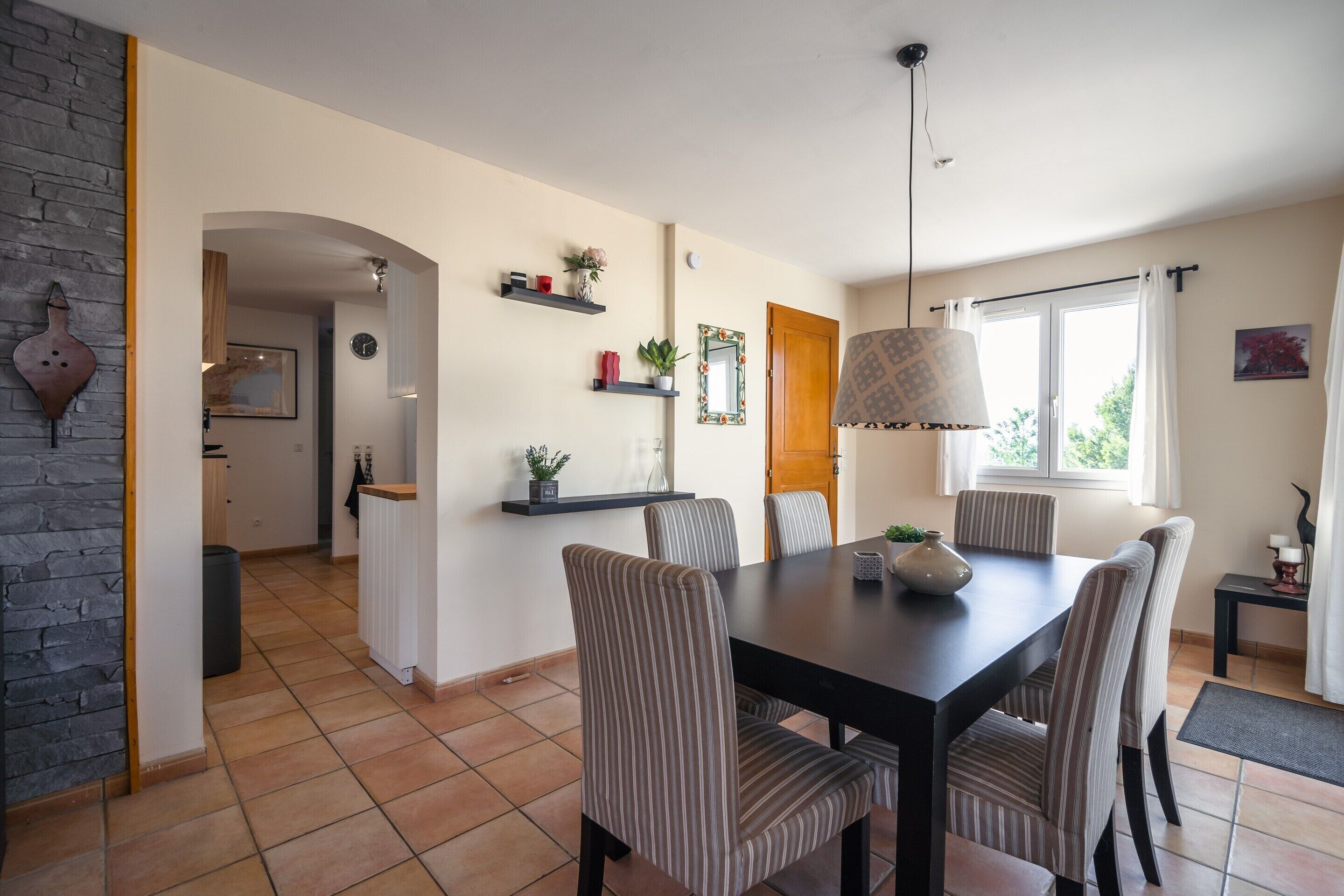 Villa | Dining
