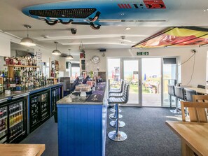 Bar (en la propiedad)