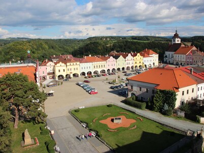 Authentic Holiday Home with Garden near Trutnov