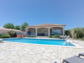 Outdoor pool - Spacious Villa With Studio and Private Olive Grove in the Beautiful Aigne (Aigne)