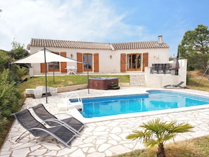 Exterior - Spacious Villa With Swimming Pool, Jacuzzi, Trampoline, Swing, View, 500m Bakery (Escales)