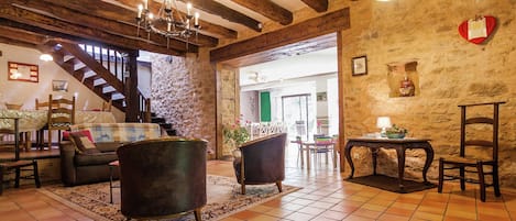 House | Living room
