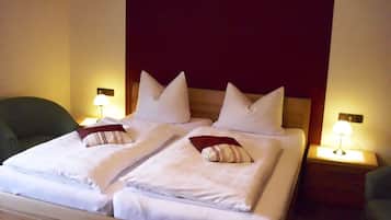 3 habitaciones y muebles diferentes
