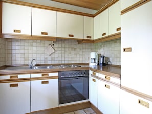 Apartment | Eigene Küche | Hochstuhl