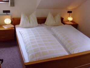 Apartment | 3 bedrooms, individually furnished