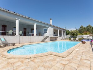 Exterior - Villa. Near River. Private Swimming Pool, Private Garden. Terrace (Saint-Couat-d'Aude)