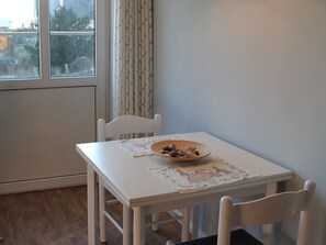 Dining - Classy Apartment in Wohlenberg near Sea (Kluetz)