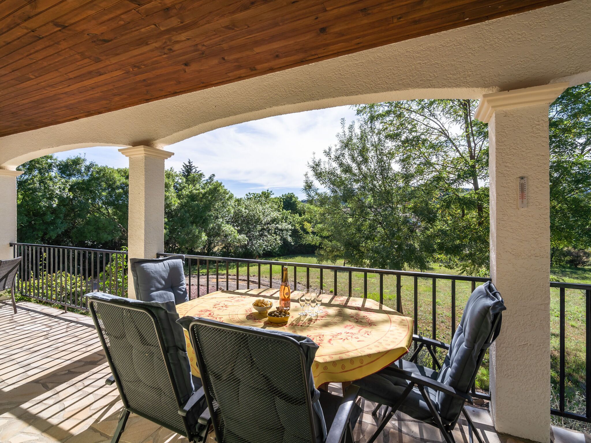 Villa | Balcony