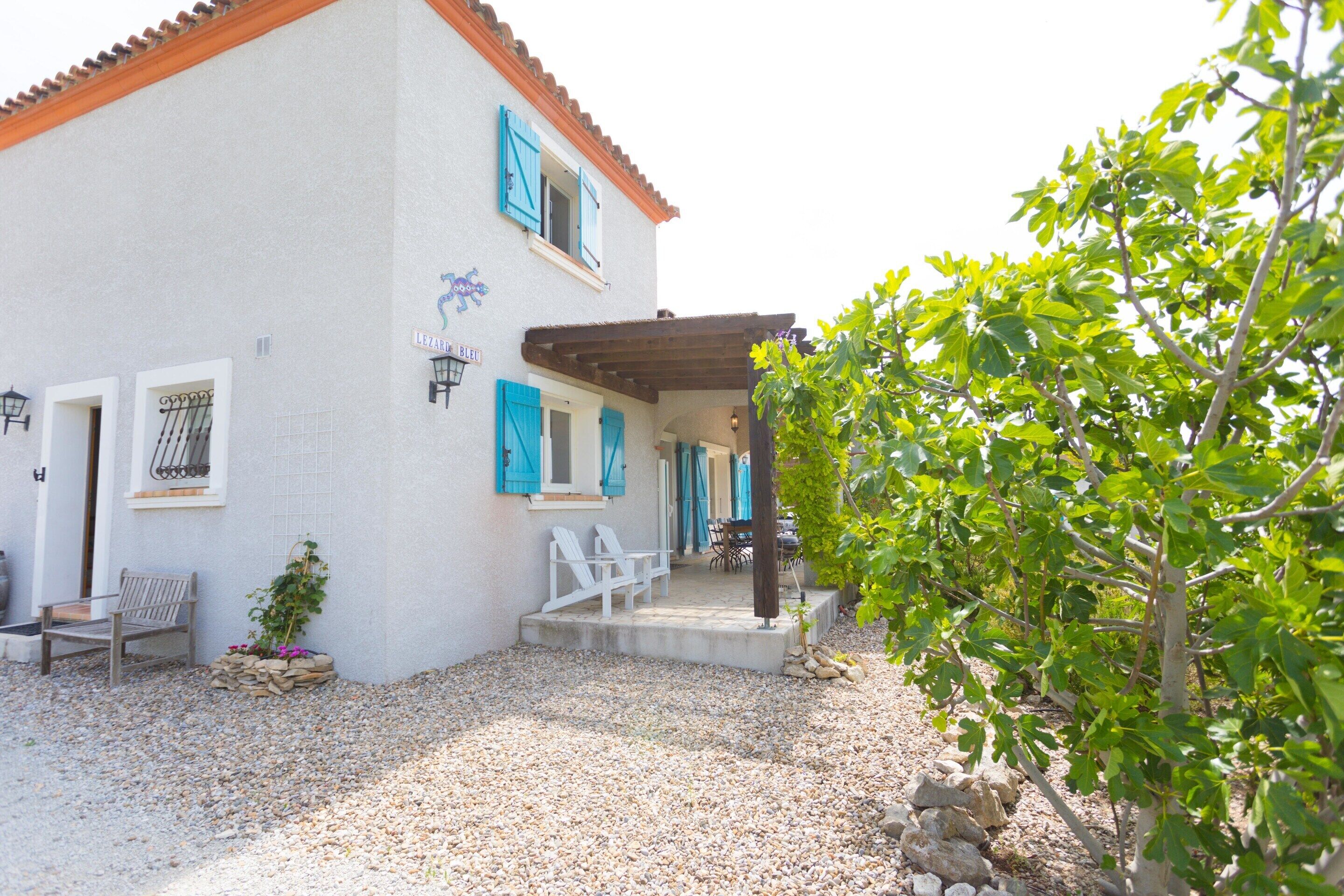 Villa | Exterior