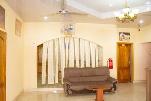 Interior - Kwamo Executive Lodge Annex KEL ANNEX (Ejisu)