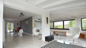 Villa | Living room