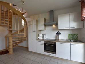 Private kitchen - Luxury Holiday Home With Sauna (Insel Poel)