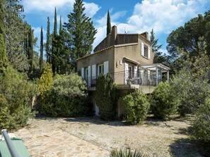 Exterior - Lovely Country House With Private Pool (Vieussan)