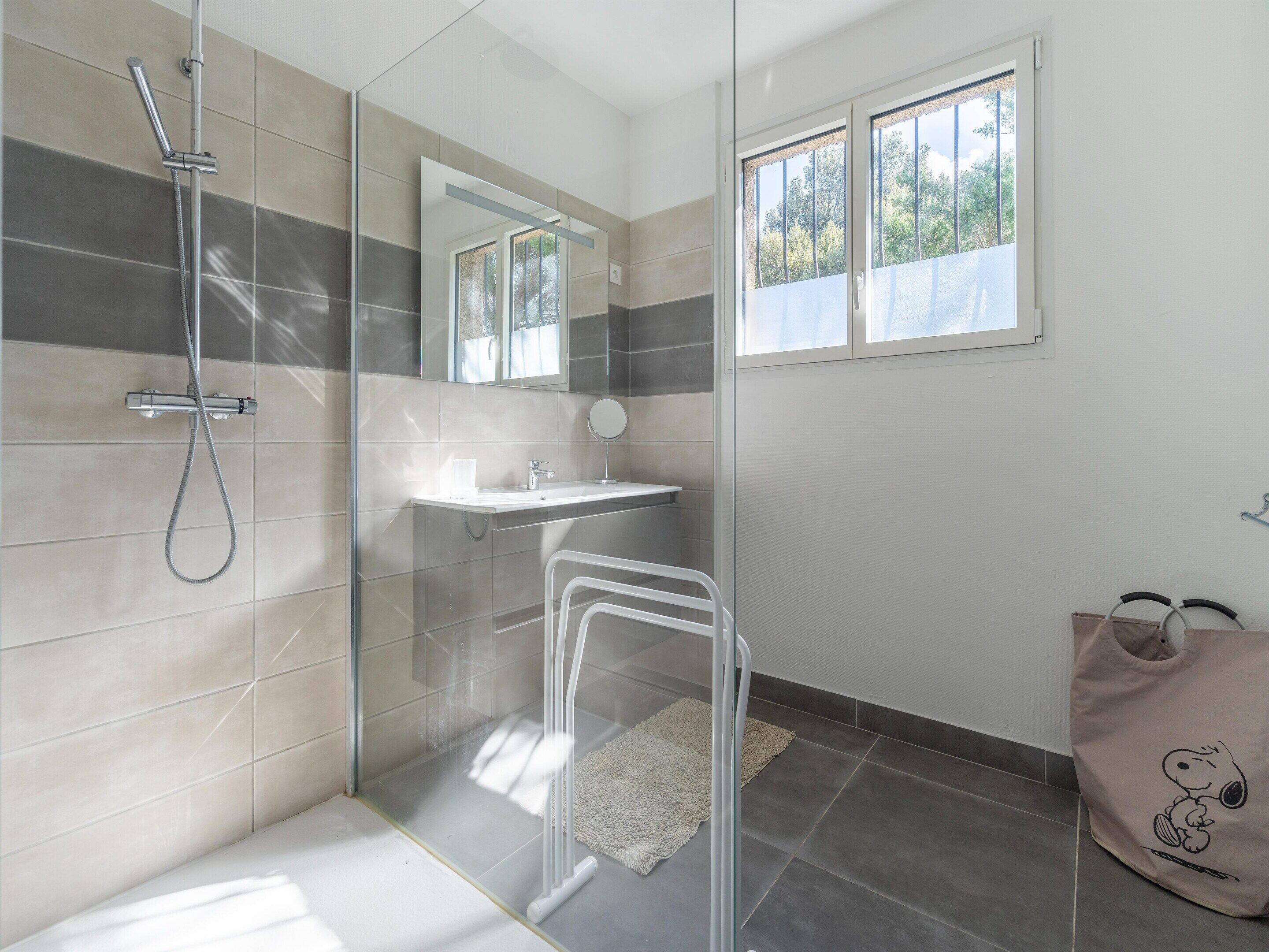 Villa | Bathroom