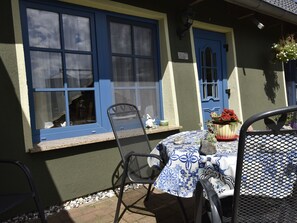 House | Balcony