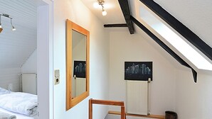 Ferienhaus | 2 Schlafzimmer, individuell eingerichtet