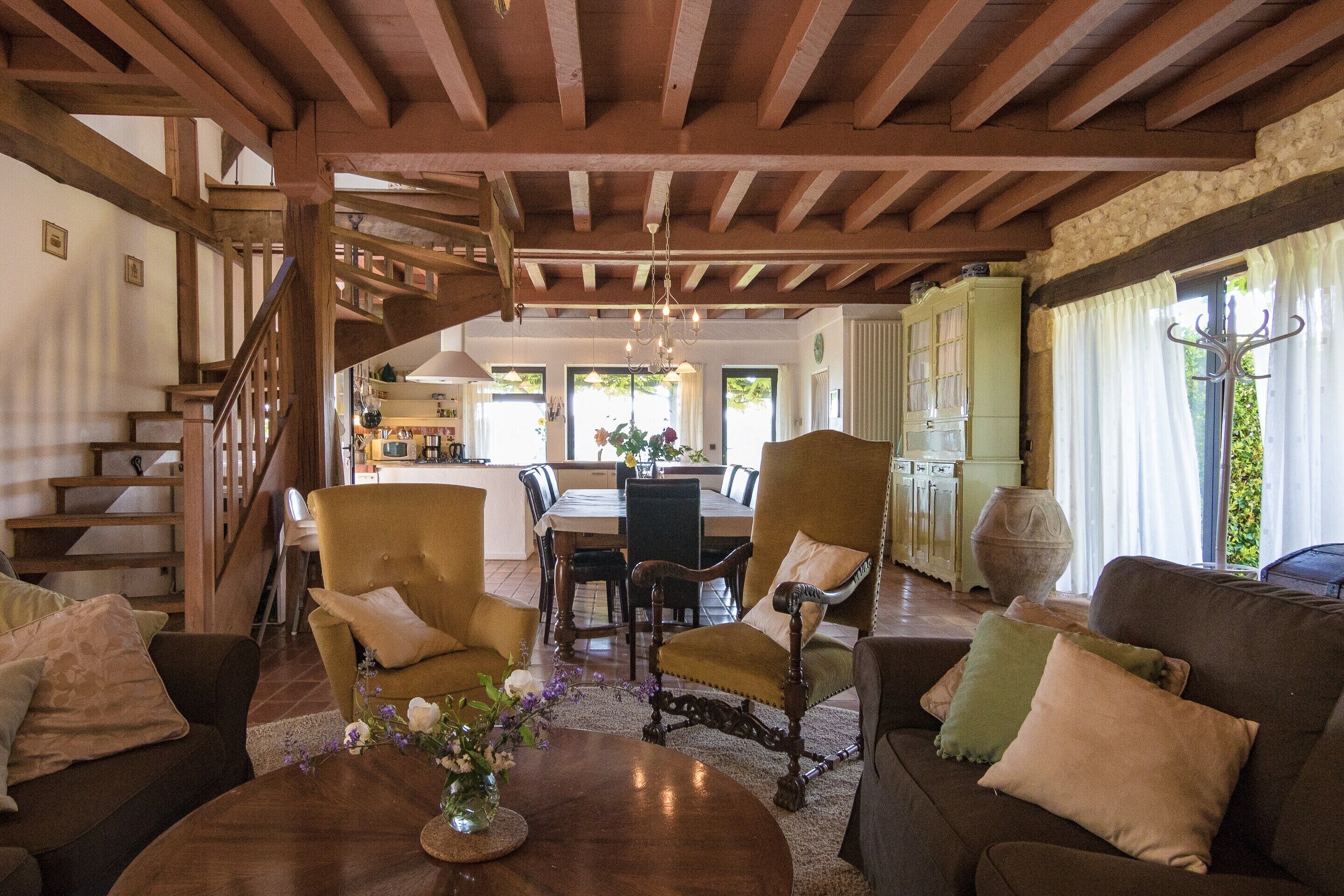 House | Living room
