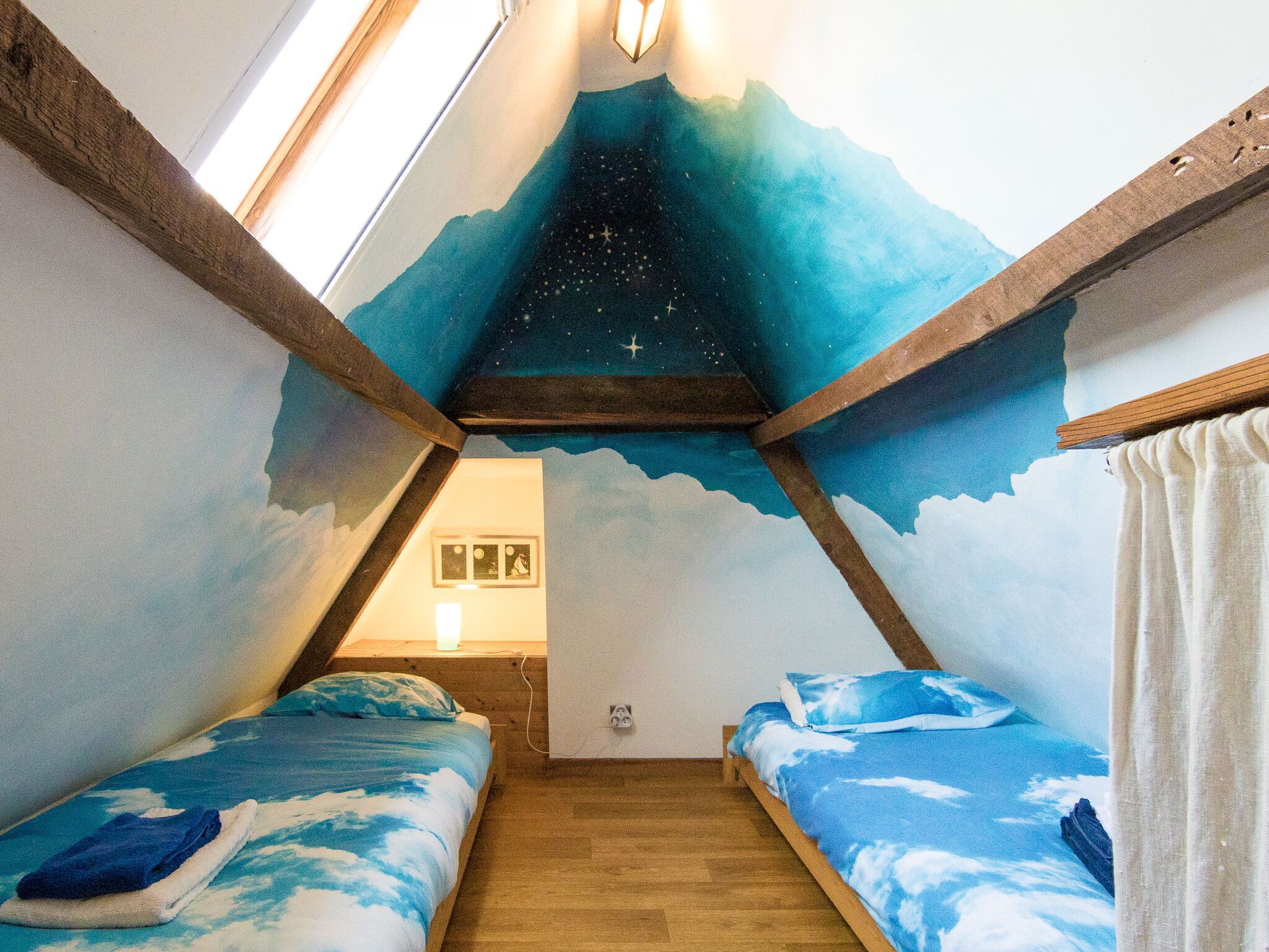 House | Room amenity