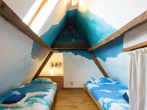 House | Room amenity - Holiday Home in Dordogne With Pool (Thenon)