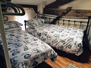 House | Room amenity - Holiday Home in Charente With Pool (La Foret-de-Tesse)