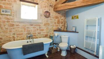 House | Bathroom