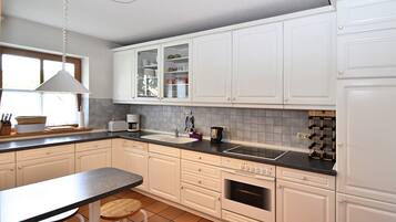 House | Private kitchen