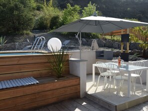 Garden - Elegant Villa With Private Pool (Les Vans)