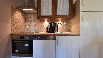 House | Private kitchen | High chair