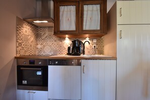 House | Private kitchen | High chair