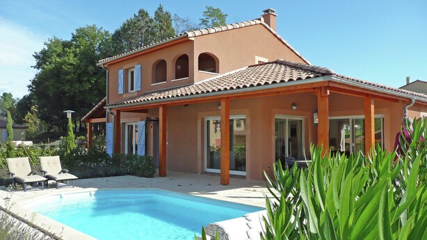 Unclassified image, 1 of 38, button - Modern Villa in Vallon-pont-d'arc With Swimming Pool (Vallon-Pont-d'Arc)