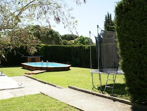 Outdoor pool - Villa With Private Swimming Pool, Trampoline, Côte D'azur (Mandelieu-La-Napoule)