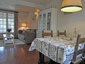 Dining - Classy Holiday Home With Swimming Pool, Bbq, Terrace, Garden (Peymeinade)