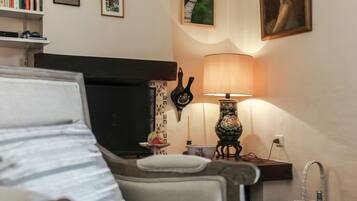 2 bedrooms, individually furnished