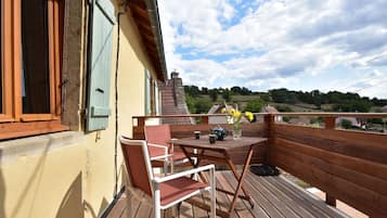 House | Balcony