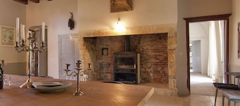Country House in Cenevieres by River Lot