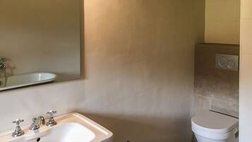 House | Bathroom | Shower