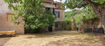 Country House in Cenevieres by River Lot