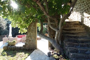 House | Garden - Escape in Duniere-sur-eyrieux (Duniere-sur-Eyrieux)