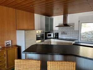 Ferienhaus | Eigene Küche | Hochstuhl